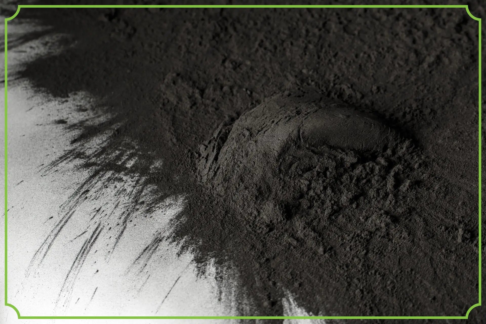 Węgiel aktywny–jak działa i kiedy warto go stosować - obrazek wyróżniający