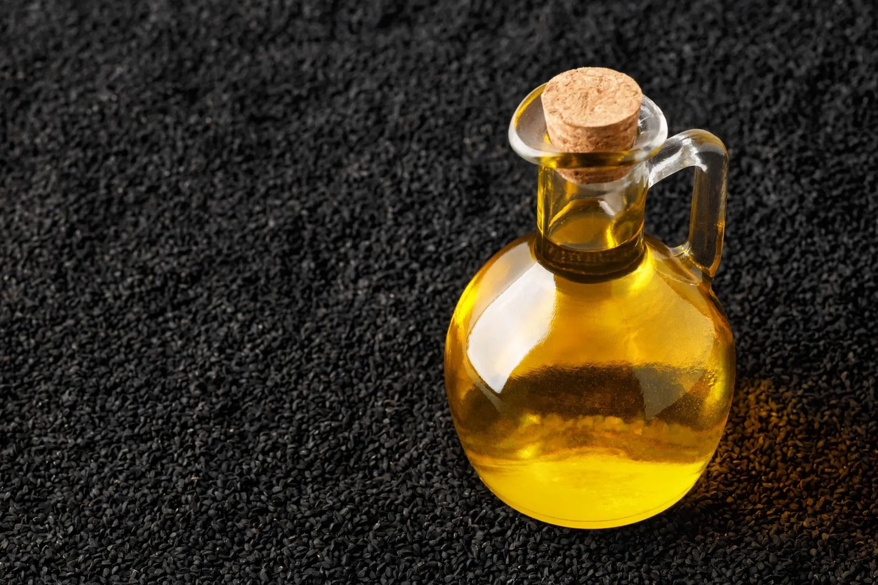 Olej z czarnuszki - zdjęcie poglądowe