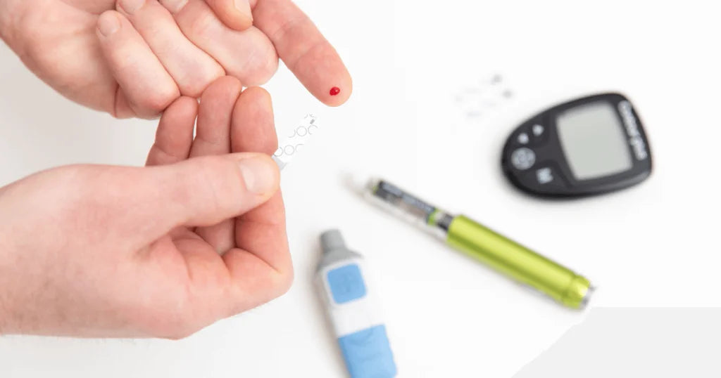 Pomiar cukry z palca - zdjęcie poglądowe