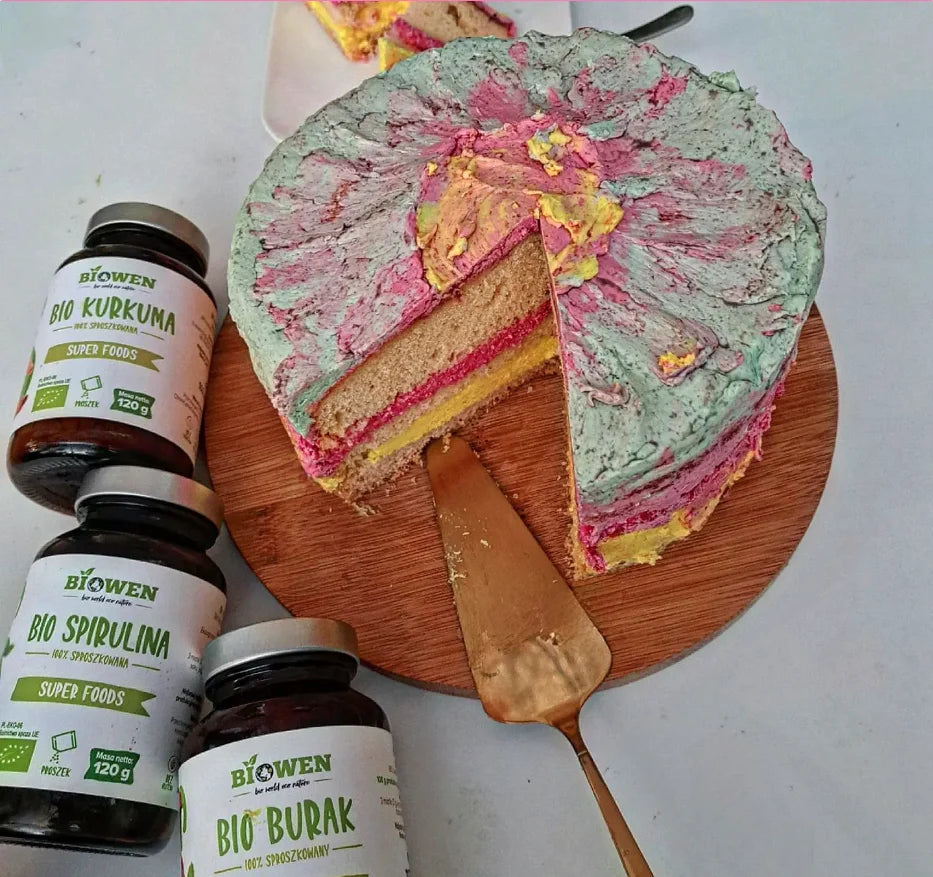 drowy tort z naturalnymi barwnikami - zdjęcie poglądowe